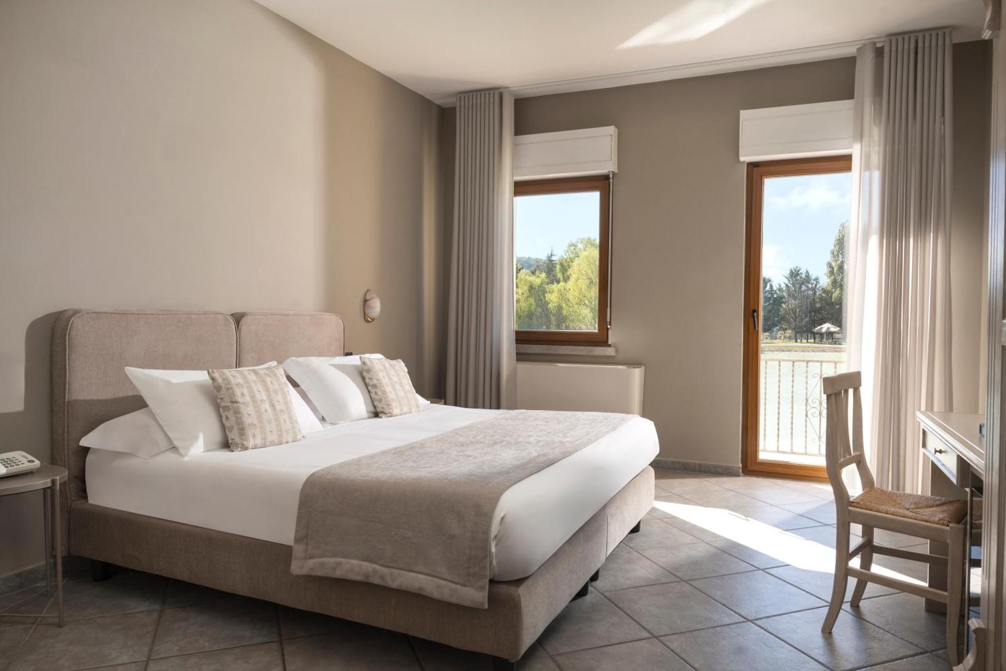 Hotel Don Luis Castel Di Sangro Exterior photo