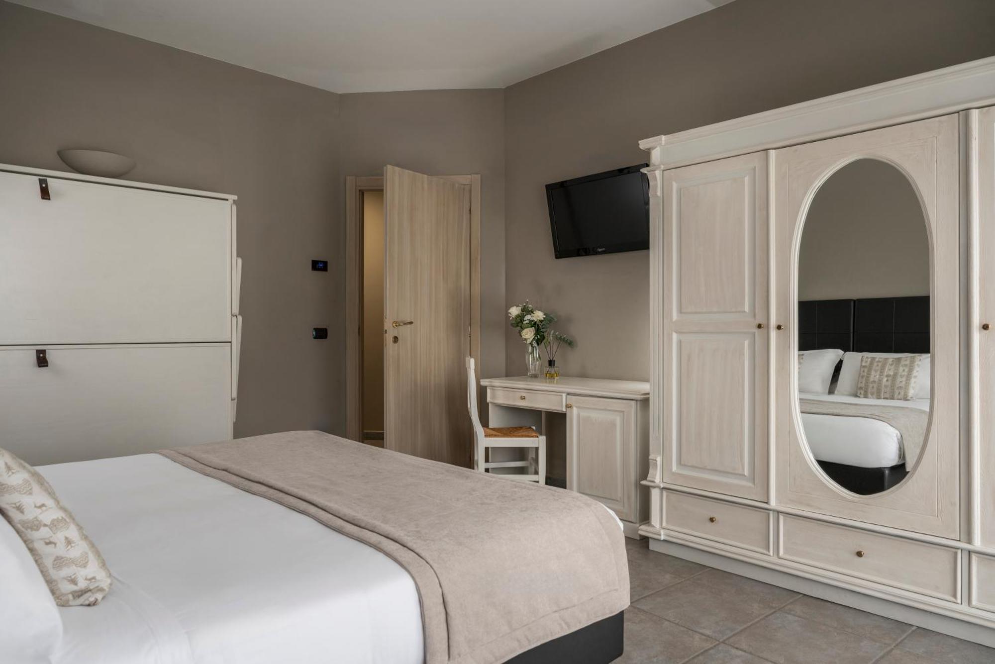 Hotel Don Luis Castel Di Sangro Exterior photo